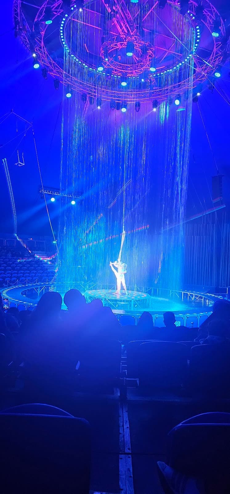 Fontana Circus سيرك فونتانا — صورة ٢
