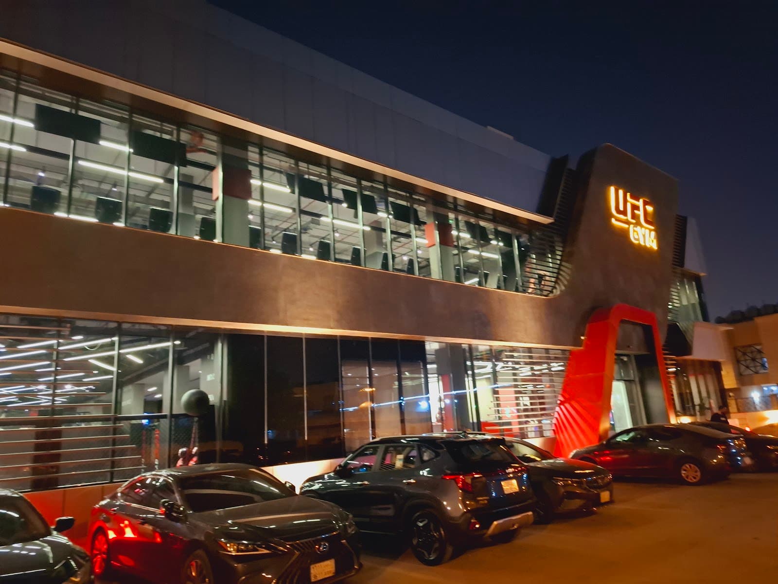 UFC gym — صورة ٣