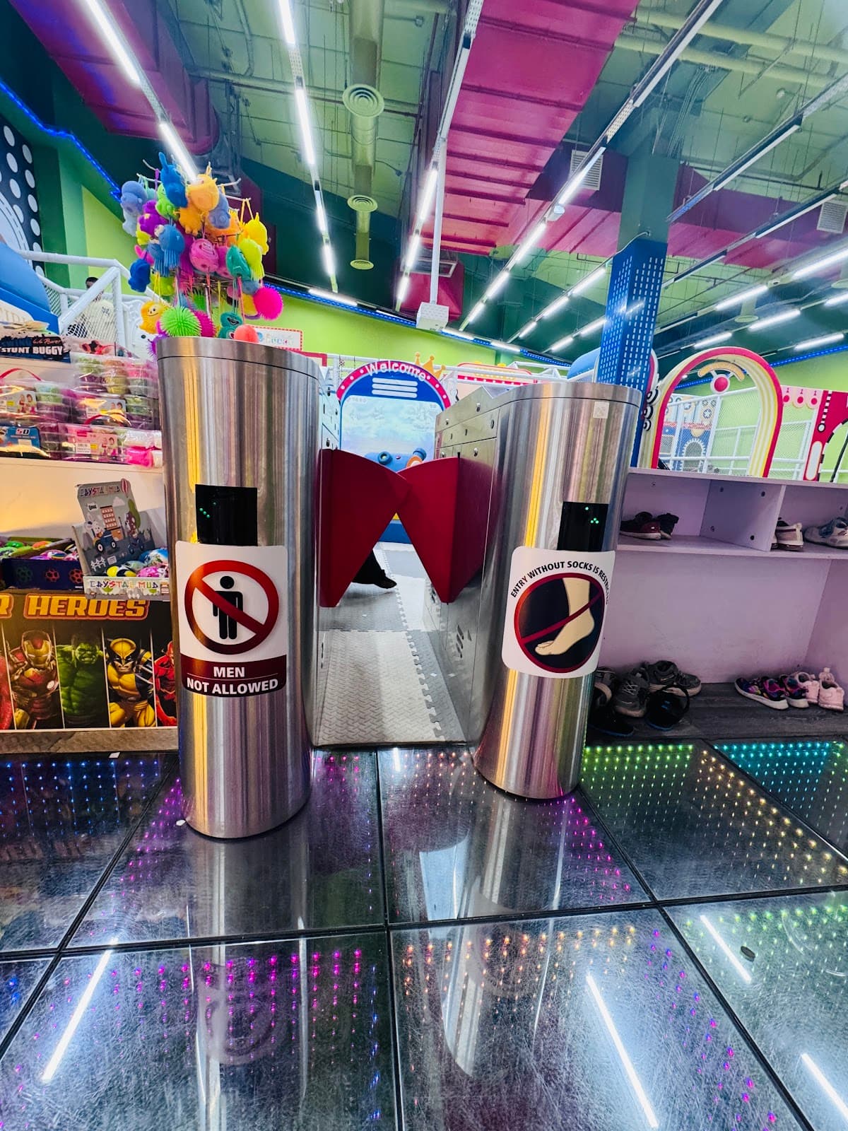 FUN PLACE مكان المرح — صورة ٣