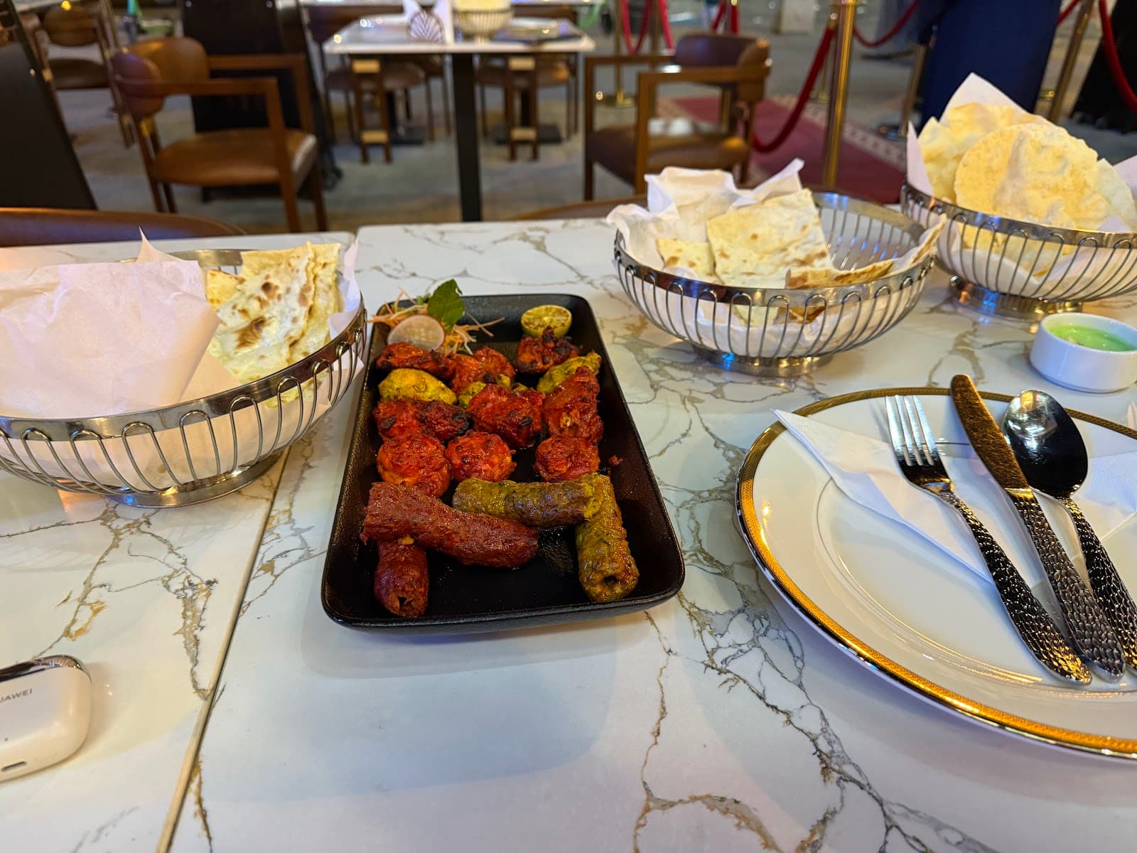 بيراديز — صورة ٢