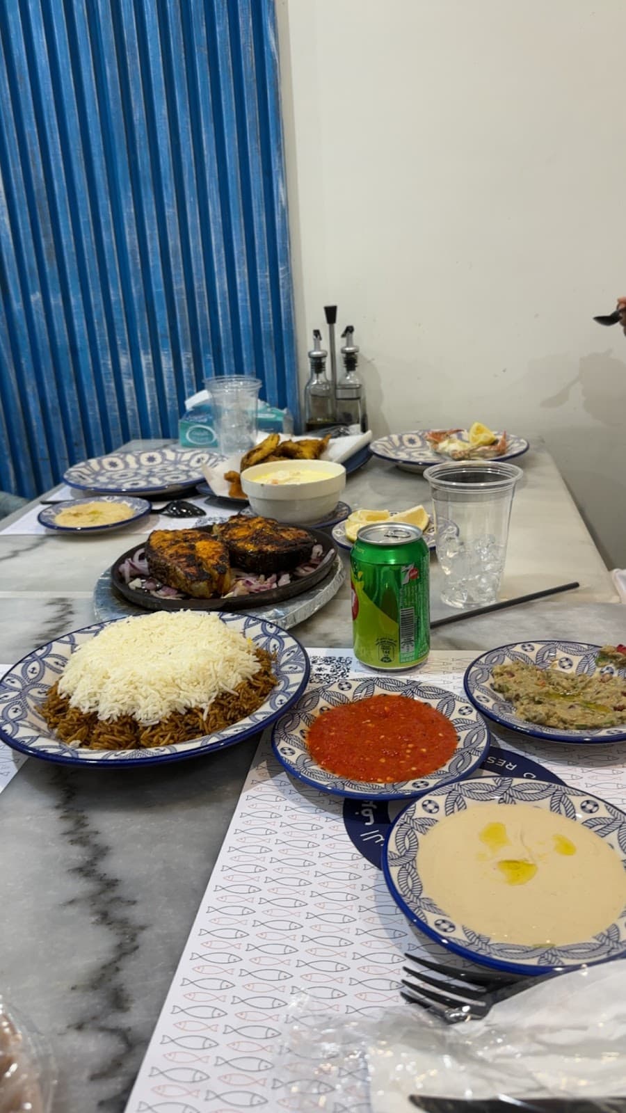 مطعم المسمك للمأكولات البحرية — صورة ٣