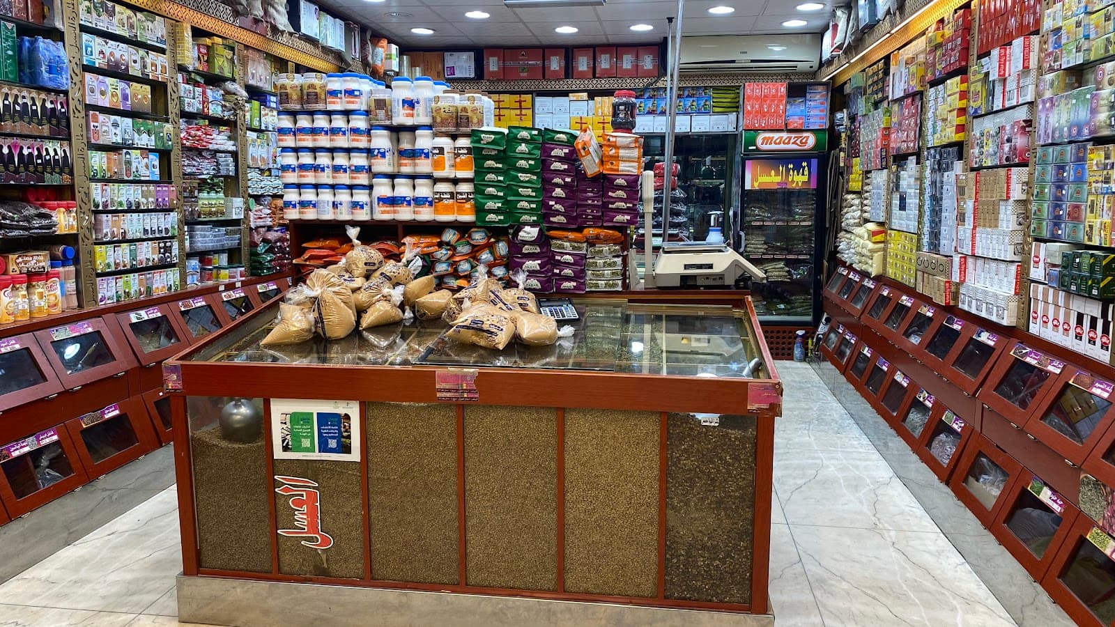 أسواق طيبة — صورة ٢