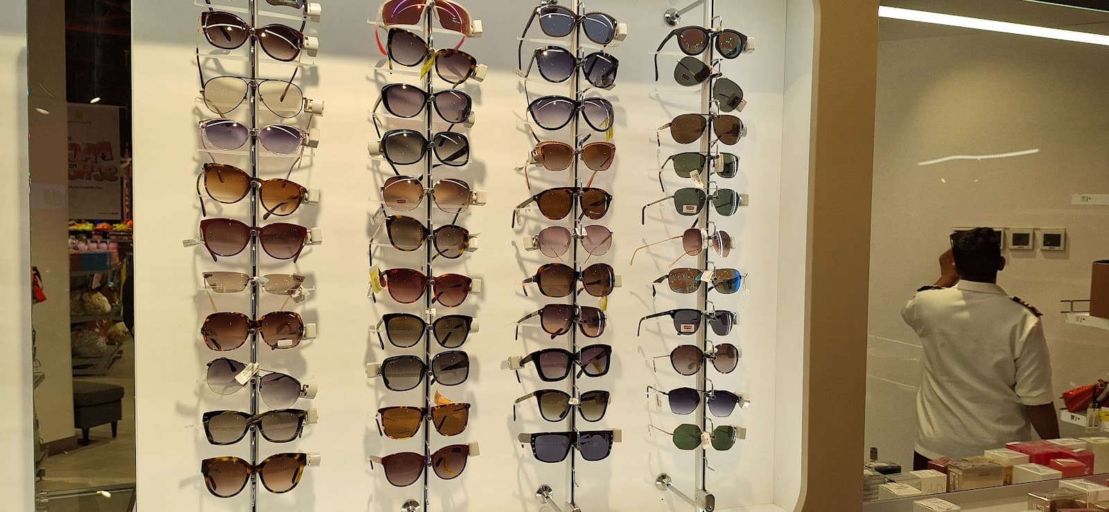 Brands For Less براندز فور لس - Othaim Mall — صورة ٣