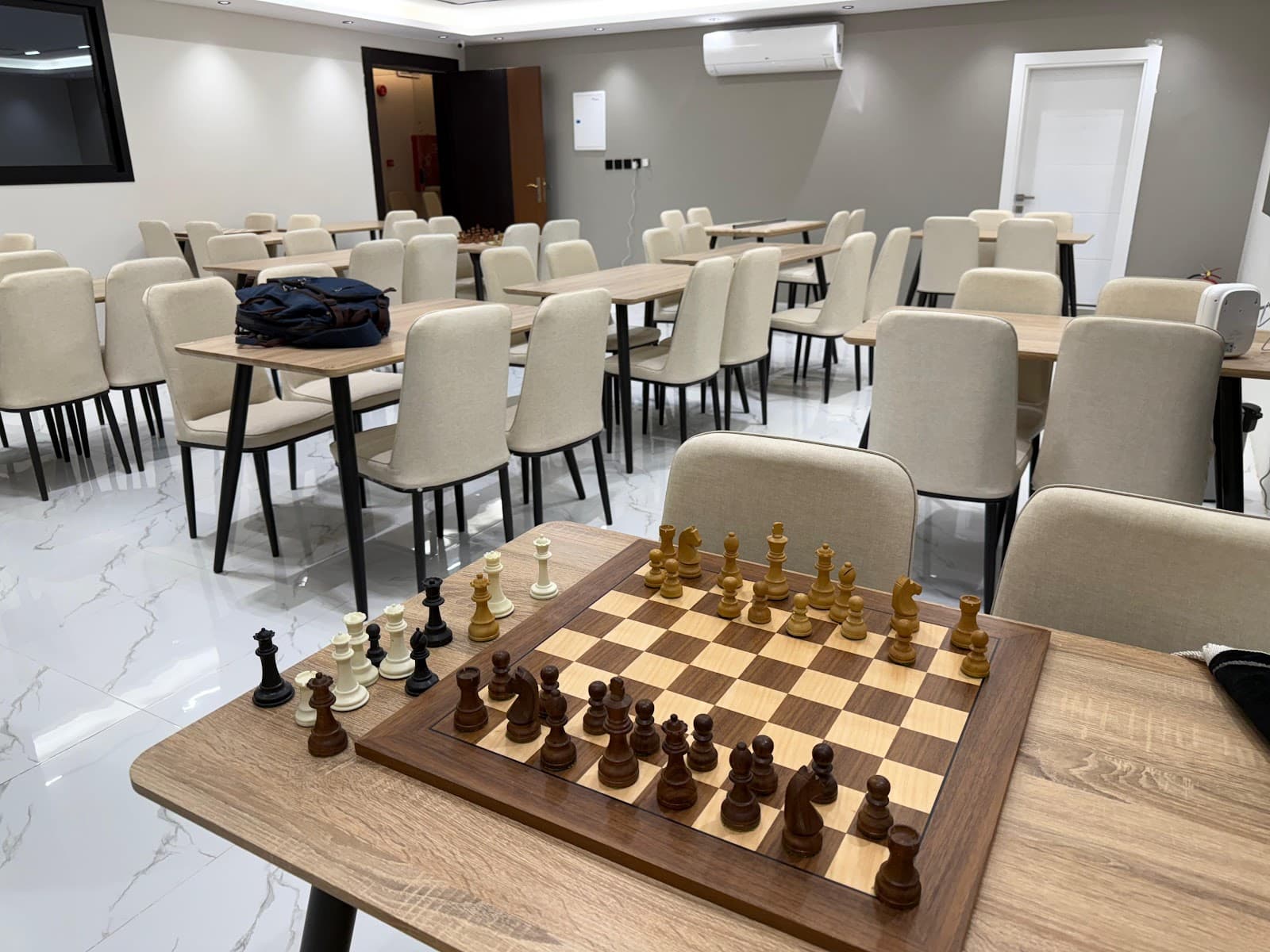 AR Chess Academy — صورة ٢